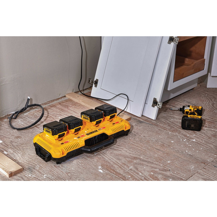 Ecomm_Large-DCB104_E2